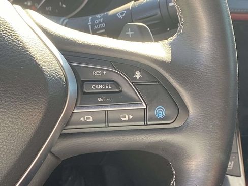 Used 2023 INFINITI QX55 Sensory w/ Lighting Package AWD/4WD image 17
