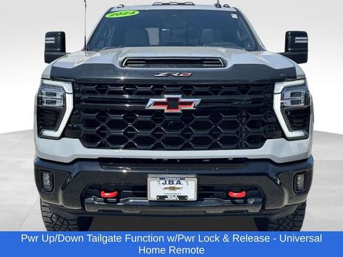 Certified 2024 Chevrolet Silverado 2500 ZR2 w/ Technology Package AWD/4WD image 21