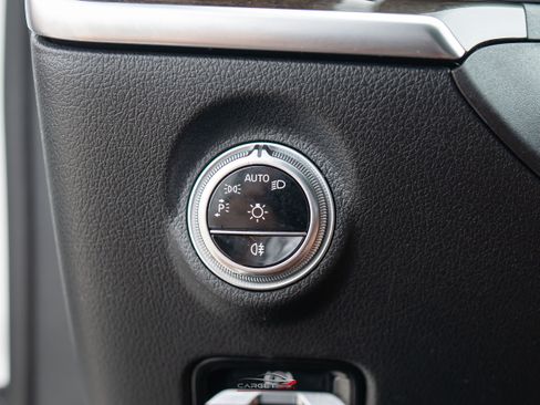 Used 2022 Mercedes-Benz C 300 4MATIC Sedan image 32