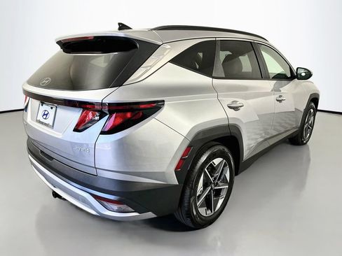 New 2026 Hyundai Tucson SEL w/ Tow & Go Package FWD image 5