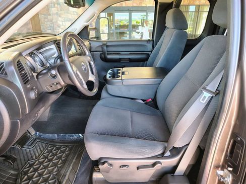 Used 2007 GMC Sierra 2500 4x4 Extended Cab image 10