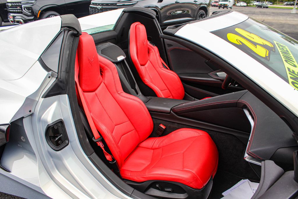 Used 2024 Chevrolet Corvette Stingray Convertible w/ 1LT RWD image 24