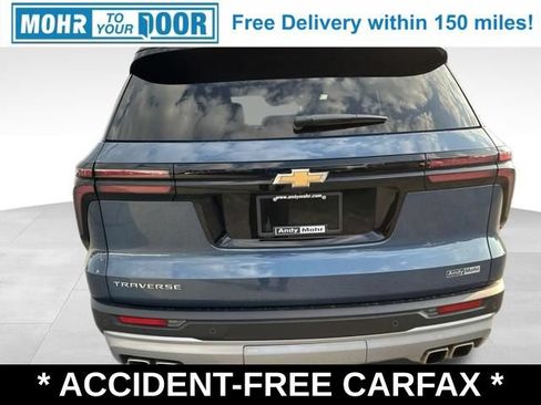 Used 2026 Chevrolet Traverse LT FWD image 7