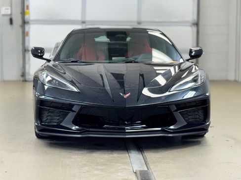 Used 2024 Chevrolet Corvette Stingray Coupe w/ Z51 Performance Package image 2