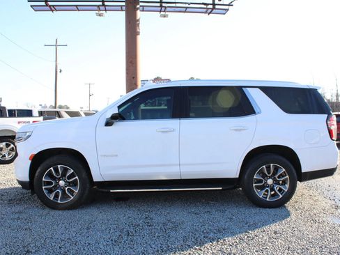 Used 2021 Chevrolet Tahoe LT image 2