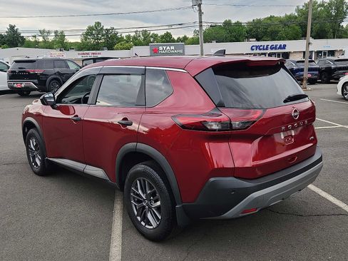 Used 2023 Nissan Rogue S AWD/4WD image 6