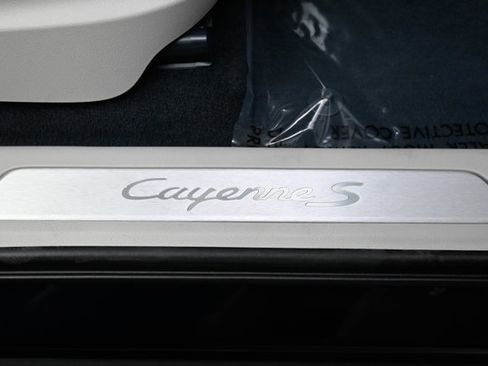 Used 2022 Porsche Cayenne S image 60