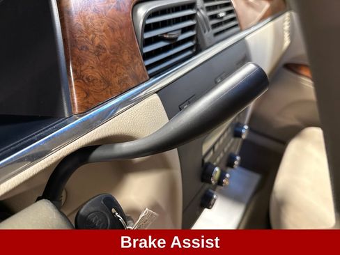 Used 2005 Buick LaCrosse CX FWD image 9