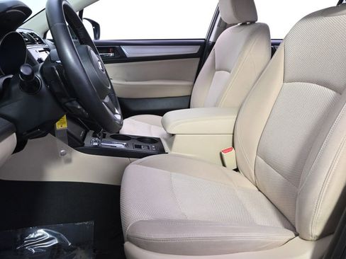 Used 2019 Subaru Outback 2.5i Premium AWD/4WD image 13