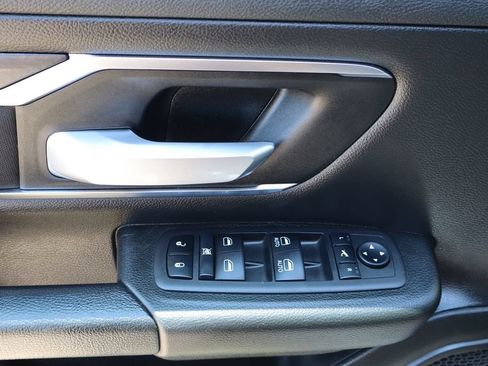 Used 2024 RAM 1500 Big Horn AWD/4WD image 18