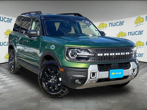 Used 2025 Ford Bronco Sport Badlands image 1