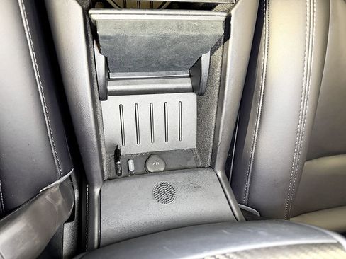 Used 2017 Tesla Model S 75D image 30