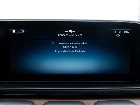 Used 2024 Mercedes-Benz GLS 450 4MATIC image 29