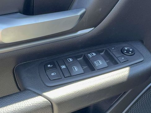 Used 2022 RAM 1500 Big Horn AWD/4WD image 27