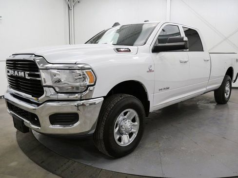 Used 2021 RAM 3500 Big Horn image 3