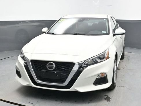 Used 2021 Nissan Altima 2.5 S FWD image 2