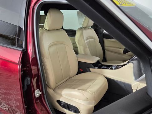 Used 2023 Jeep Grand Cherokee L Limited w/ Luxury Tech Group II image 41