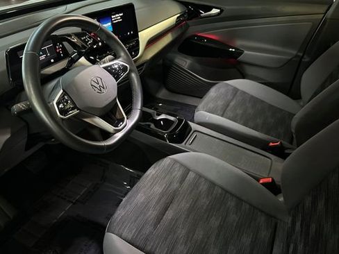 Used 2022 Volkswagen ID.4 Pro image 11