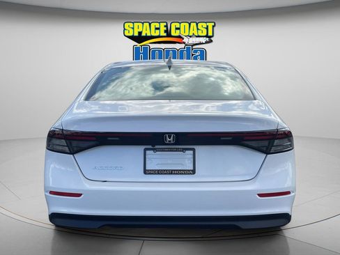 New 2025 Honda Accord LX image 8