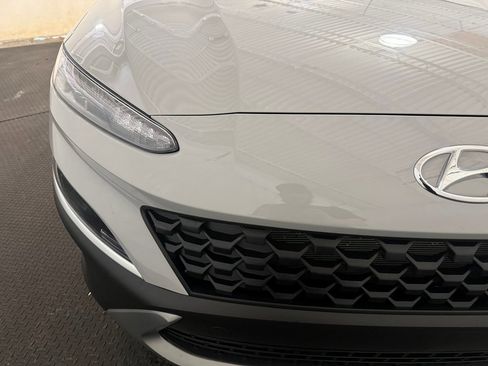 Used 2023 Hyundai Kona SEL image 4