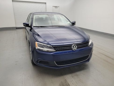 Used 2014 Volkswagen Jetta SE FWD image 14