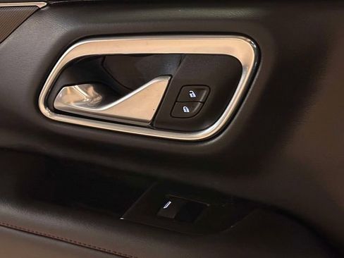 Used 2023 Chevrolet Tahoe RST w/ Luxury Package AWD/4WD image 24
