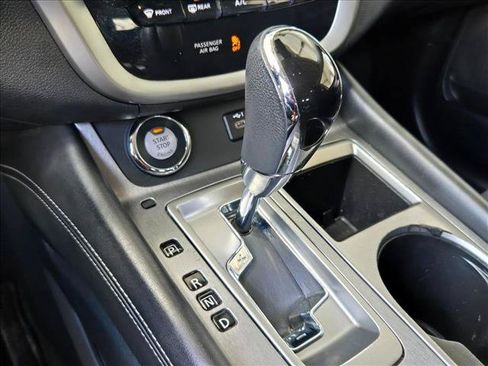 Used 2021 Nissan Murano SV AWD/4WD image 15