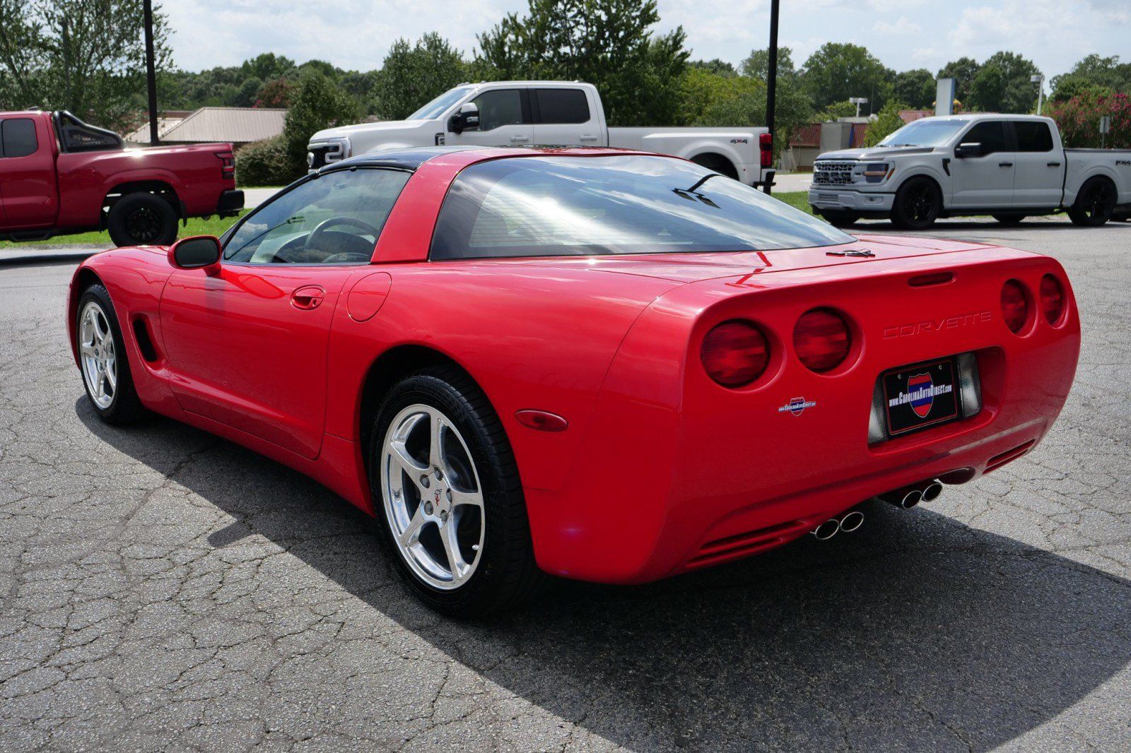 Used 2002 Chevrolet Corvette Coupe w/ Preferred Equipment Group2 RWD image 7