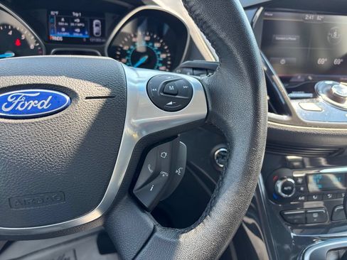 Used 2014 Ford Escape Titanium AWD/4WD image 28