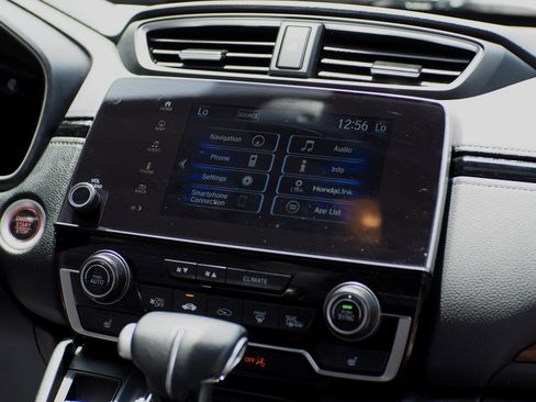 Used 2020 Honda CR-V Touring image 9