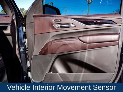 Used 2021 Cadillac Escalade ESV Sport Platinum w/ LPO, ONYX Package image 41