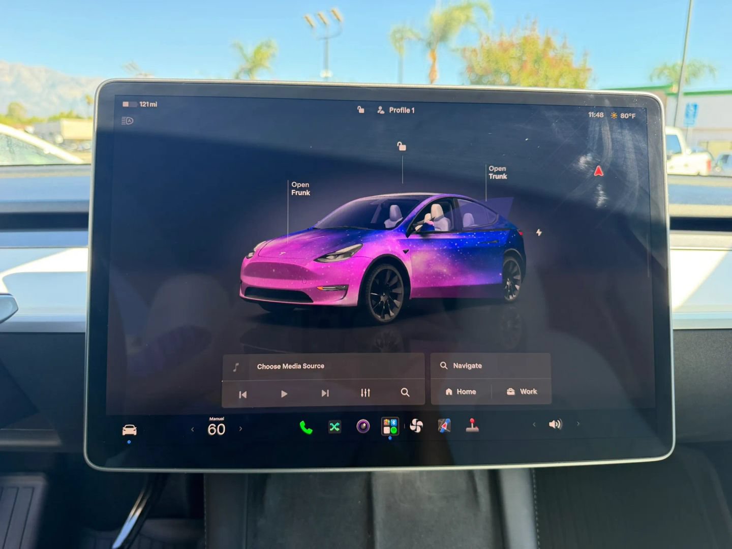 Used 2023 Tesla Model Y AWD image 30