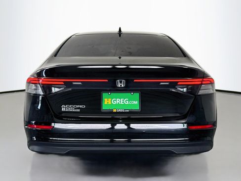 Used 2023 Honda Accord EX image 8