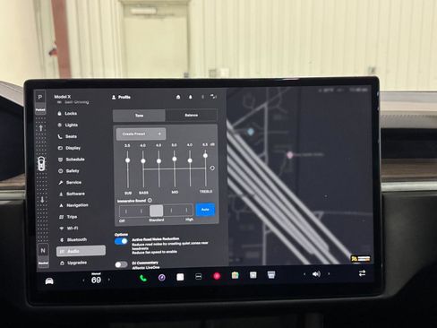 Used 2023 Tesla Model X AWD/4WD image 57