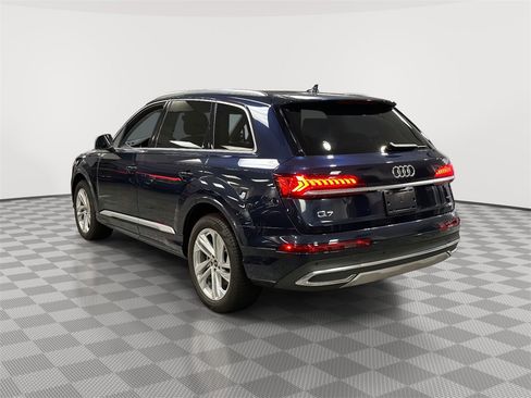 Used 2024 Audi Q7 3.0T Premium image 4