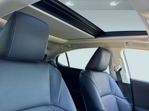 Certified 2025 Lexus ES 350 w/ Premium Package image 14