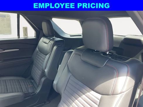 New 2026 Ford Explorer ST-Line w/ ST-Line Street Pack AWD/4WD image 13