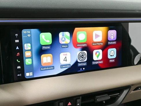 New 2025 Porsche Macan 4S Electric image 19