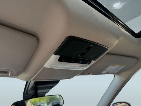 New 2025 Nissan Altima 2.5 SV w/ SV Special Edition Package image 19