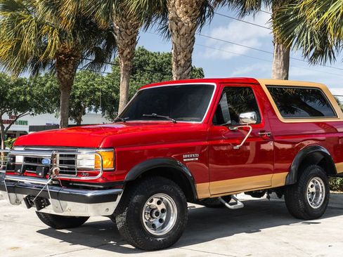 Used 1989 Ford Bronco image 1