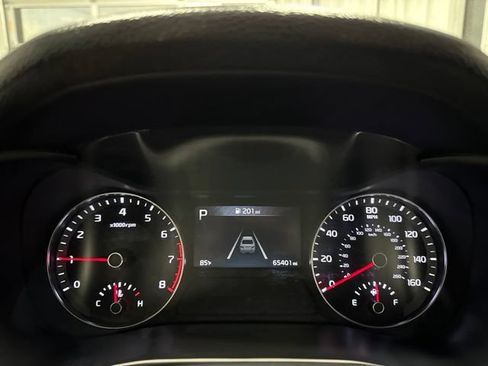 Used 2024 Kia Forte LXS w/ LXS Technology Package FWD image 8
