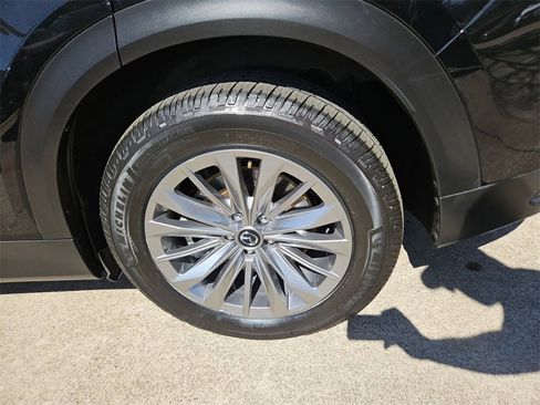 Used 2024 MAZDA CX-90 3.3 Turbo w/ Preferred Plus image 26