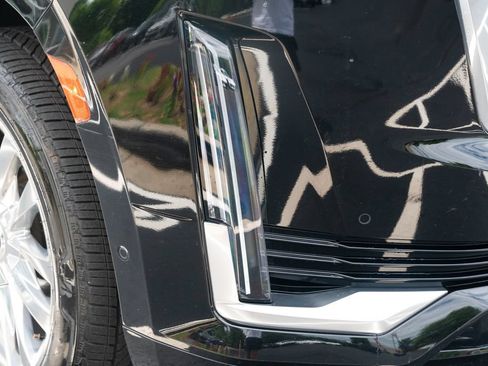 Used 2024 Cadillac Escalade ESV Premium Luxury w/ LPO, Floor Liner Package RWD image 10