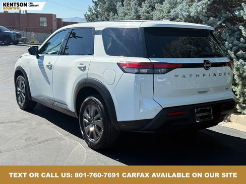 Used 2024 Nissan Pathfinder S image 6
