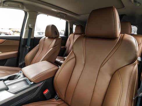 Certified 2023 Acura MDX SH-AWD w/ Technology Package image 8