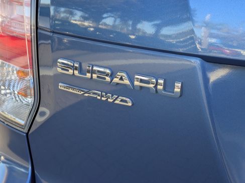 Used 2018 Subaru Forester 2.5i Premium w/ All-Weather Package image 17