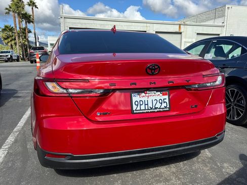 Used 2025 Toyota Camry LE FWD image 6