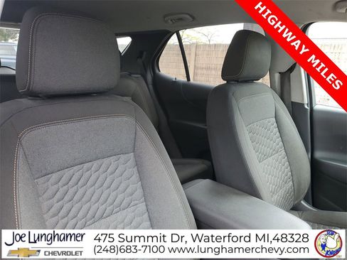Used 2018 Chevrolet Equinox LT image 26