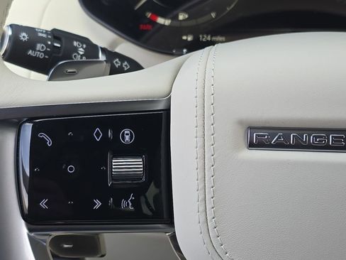 New 2026 Land Rover Range Rover SE AWD/4WD image 18
