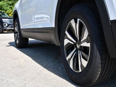 New 2026 Volkswagen Atlas SE AWD/4WD image 9